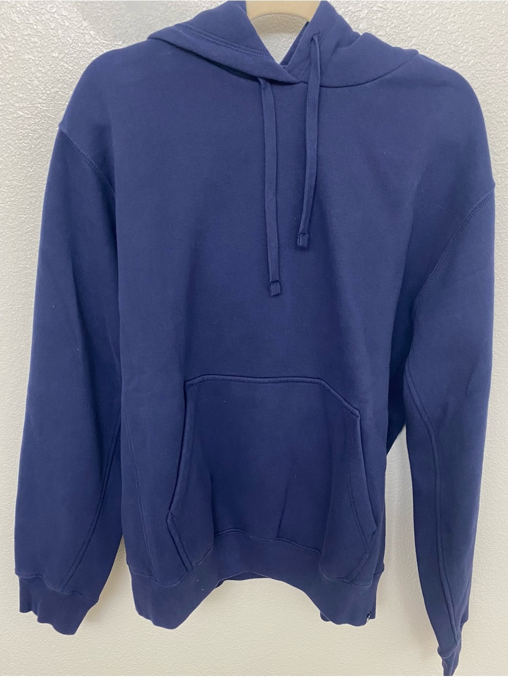 NWT Vineyard Vines Navy Blue Men's Pullover Hoodie, Size M